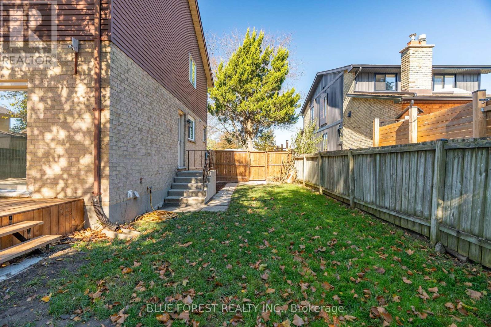 1048 Mahogany Road, London North (North P), Ontario  N6H 2W5 - Photo 37 - X14102976
