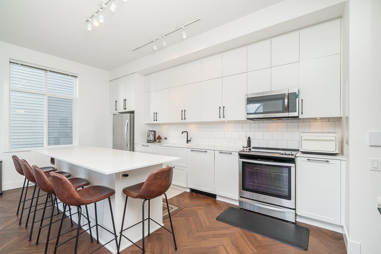 64 17555 57a Avenue, Surrey, British Columbia  V3S 7V2 - Photo 4 - R3177255