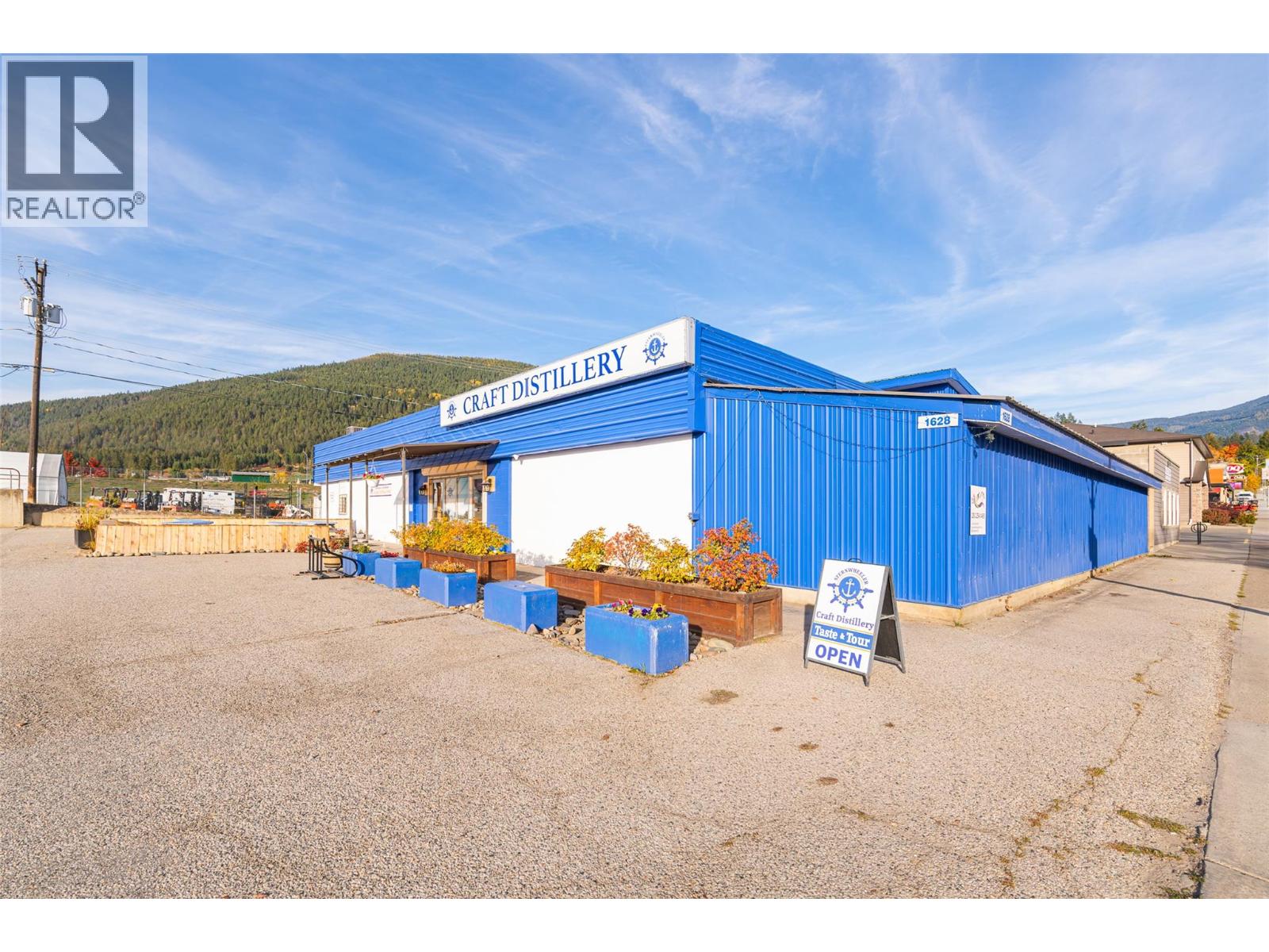 1628, 1620 & 1616 Canyon Street, Creston, British Columbia  V0B 1G0 - Photo 2 - 10404112