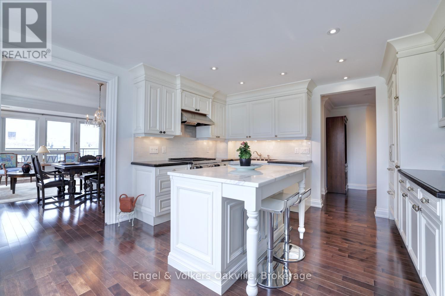 305 - 111 Forsythe Street, Oakville, Ontario  L6K 3J9 - Photo 24 - W14102924