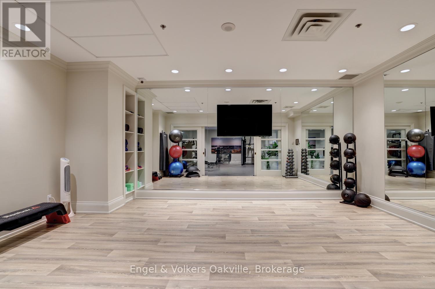 305 - 111 Forsythe Street, Oakville, Ontario  L6K 3J9 - Photo 46 - W14102924