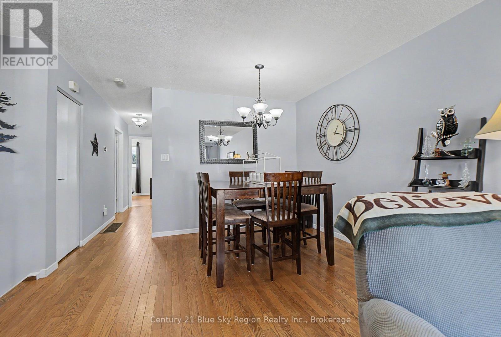 691 Robarts Avenue, North Bay, Ontario  P1B 7E5 - Photo 21 - X14102944