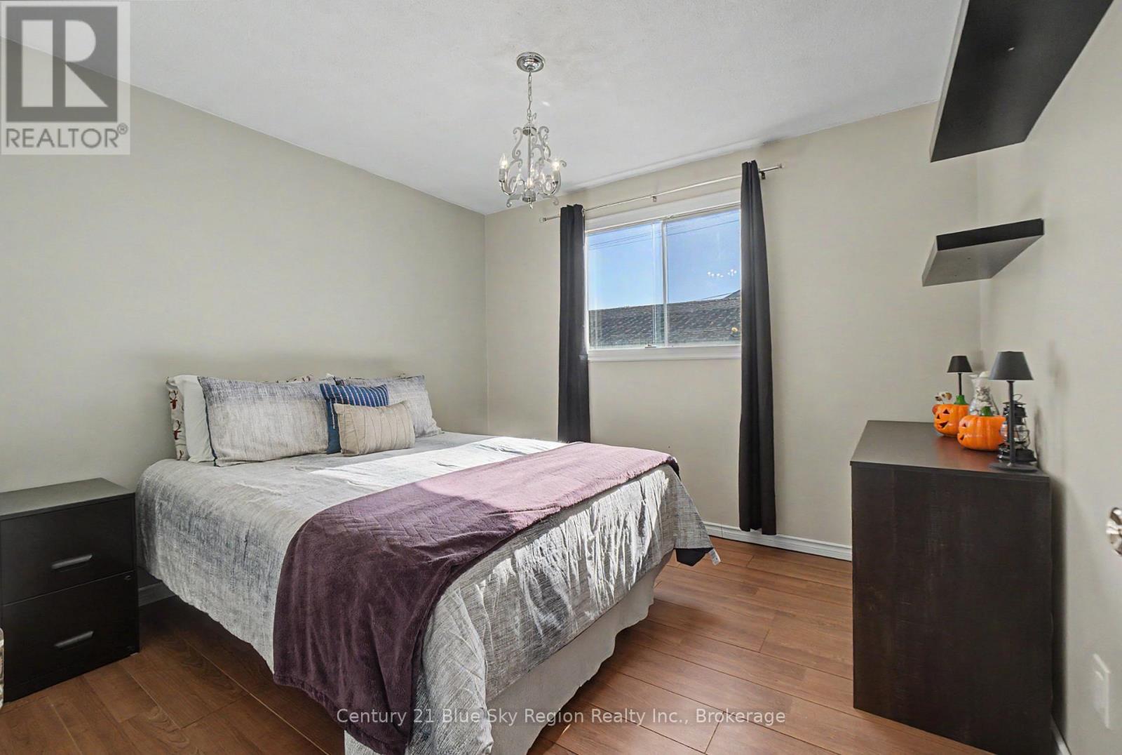 691 Robarts Avenue, North Bay, Ontario  P1B 7E5 - Photo 32 - X14102944