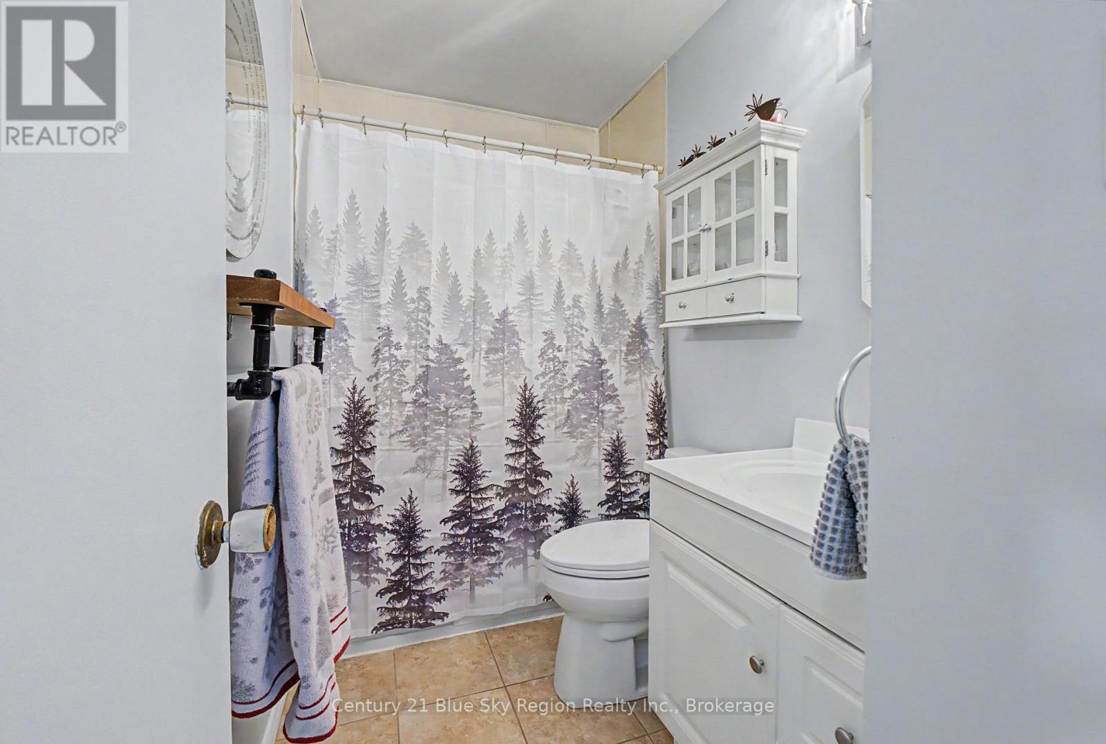 691 Robarts Avenue, North Bay, Ontario  P1B 7E5 - Photo 37 - X14102944