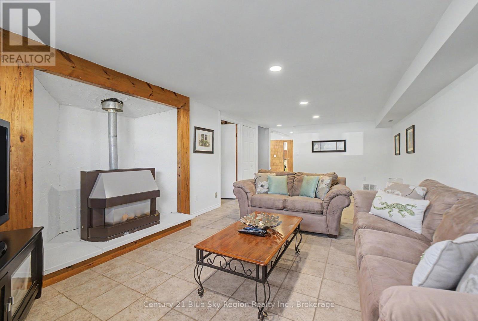 691 Robarts Avenue, North Bay, Ontario  P1B 7E5 - Photo 42 - X14102944
