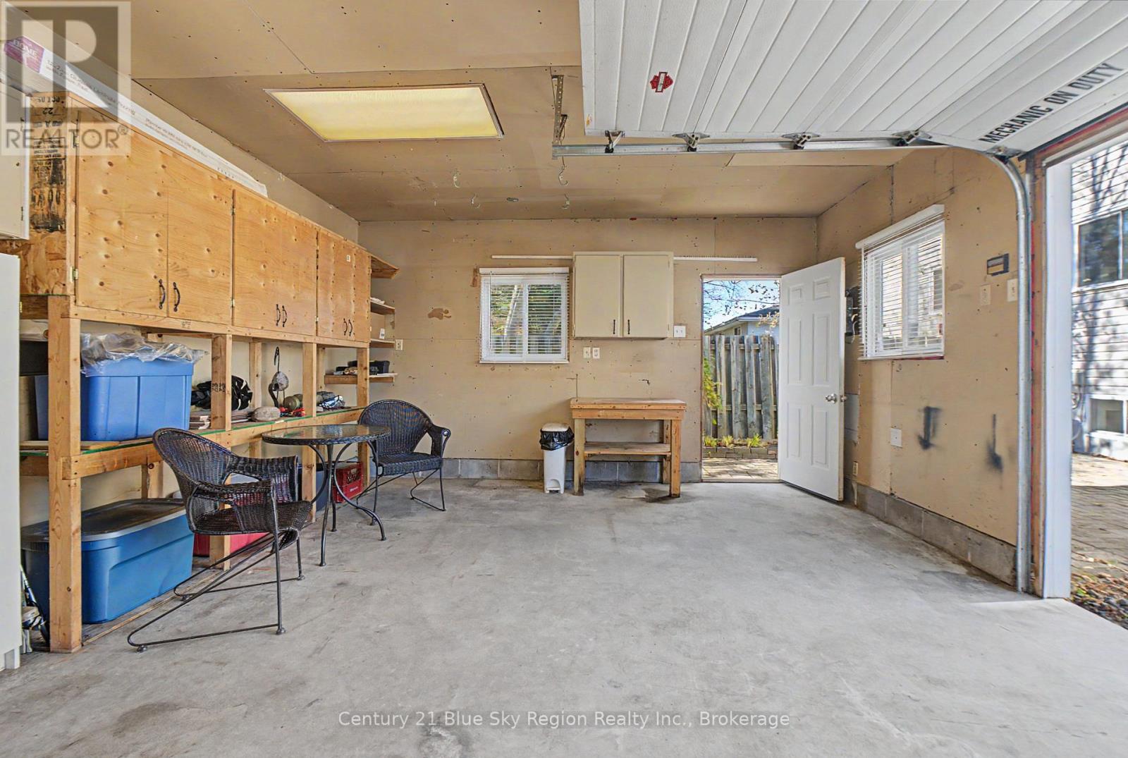 691 Robarts Avenue, North Bay, Ontario  P1B 7E5 - Photo 7 - X14102944