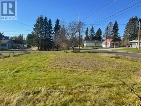 $69,9000 Park Street, Sundridge, Ontario