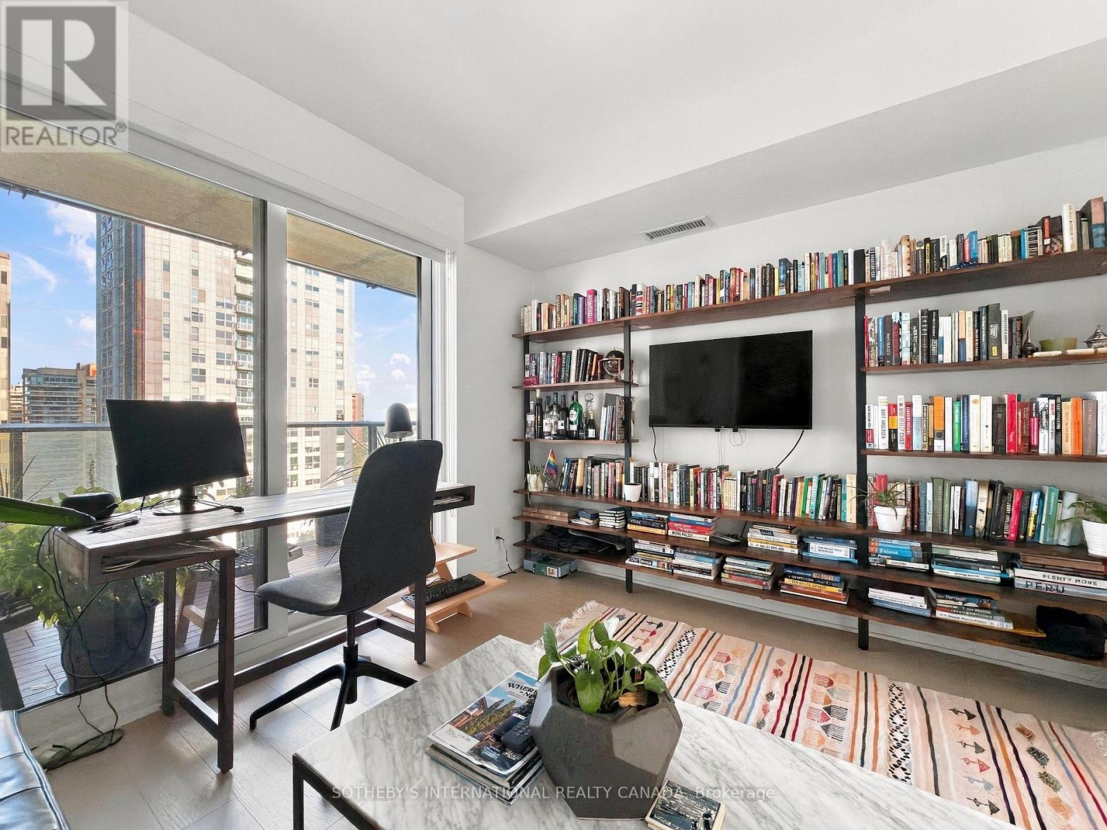 1310 - 99 Foxbar Road, Toronto, Ontario  M4V 0B2 - Photo 19 - C14102824