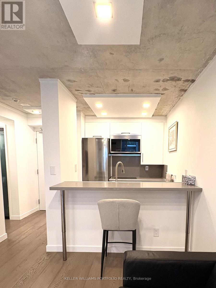614 - 222 The Esplanade, Toronto (Waterfront Communities), Ontario  M5A 4M8 - Photo 2 - C14102894