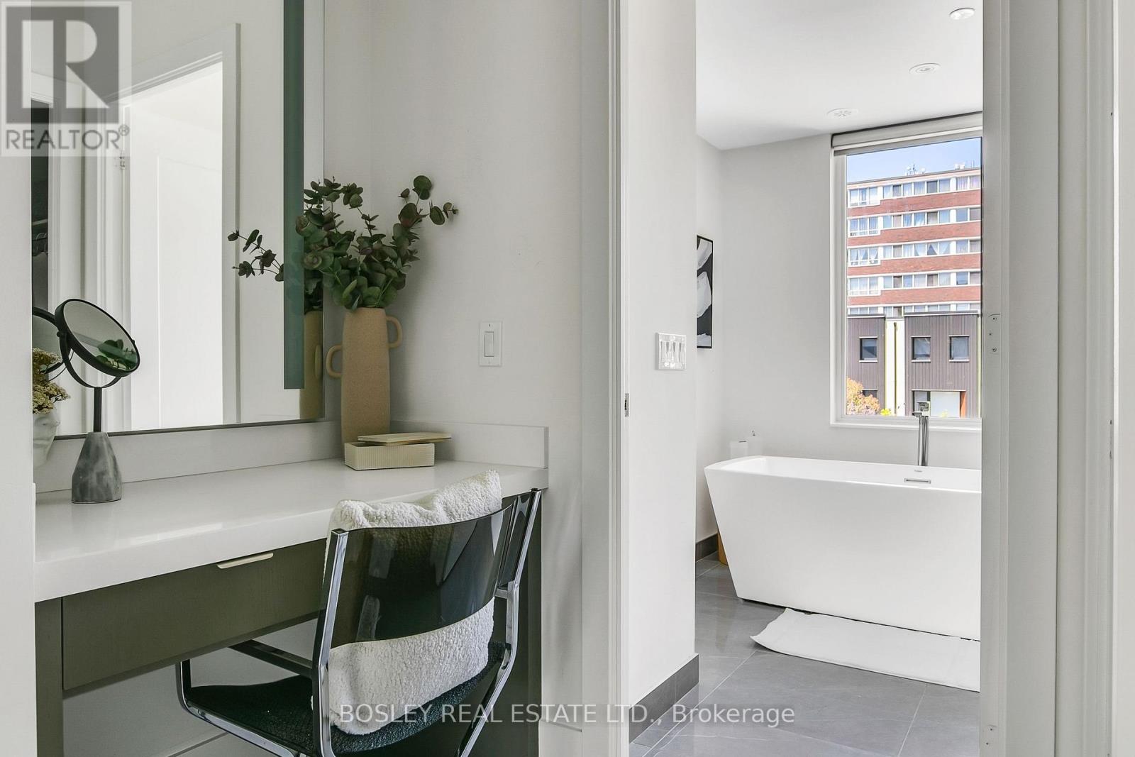 Th05 - 51 Paul Lane Gardens, Toronto, Ontario  M5T 2H6 - Photo 35 - C14102998