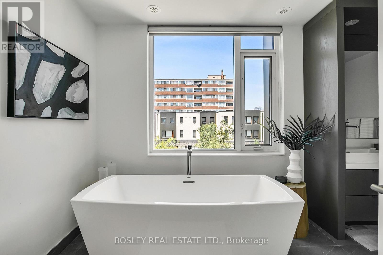 Th05 - 51 Paul Lane Gardens, Toronto, Ontario  M5T 2H6 - Photo 36 - C14102998