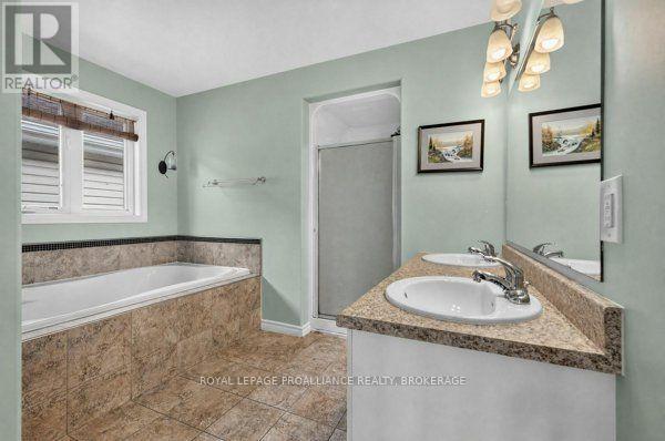 456 Conservatory Drive, Kingston, Ontario  K7M 9C8 - Photo 14 - X14102968