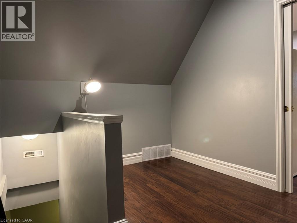 166 Cedardale Avenue Unit# A, Stoney Creek, Ontario  L8E 1R1 - Photo 11 - 40869029