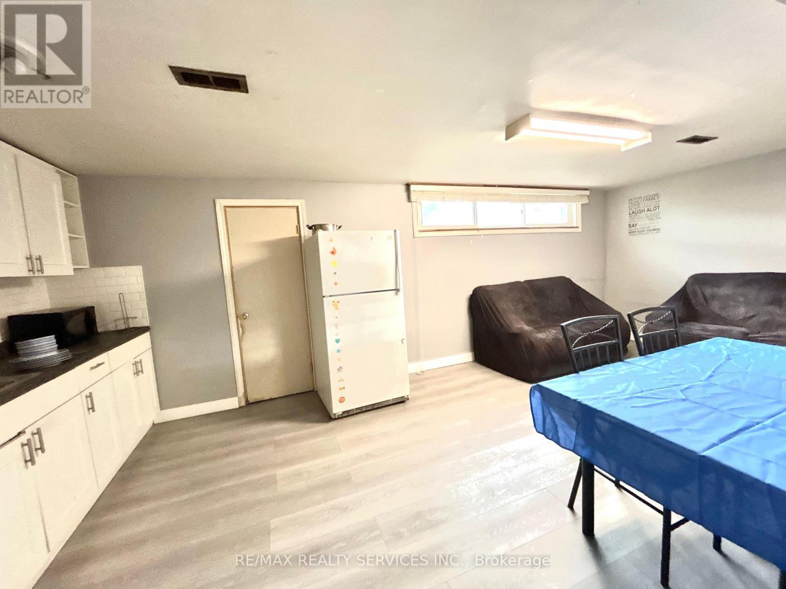139 Bellamy Road N, Toronto, Ontario  M1J 2L3 - Photo 3 - E14102930