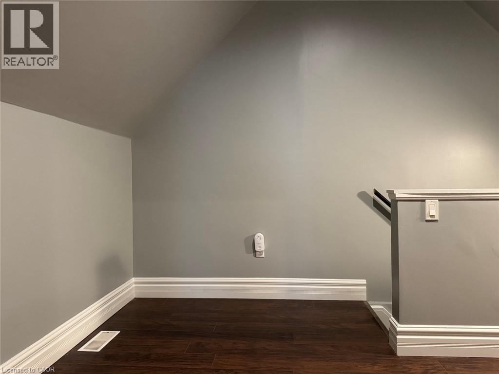 166 Cedardale Avenue Unit# A, Stoney Creek, Ontario  L8E 1R1 - Photo 14 - 40869029