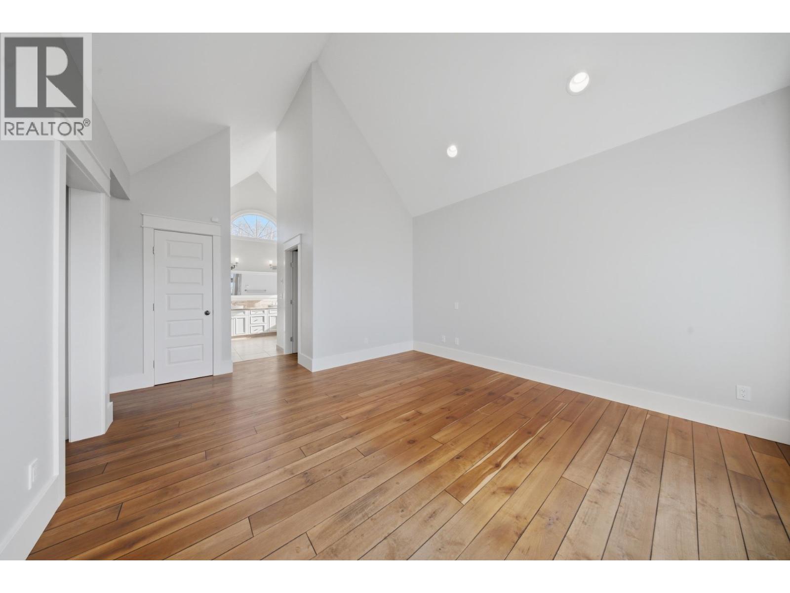 13109 Sunnyside Drive, Charlie Lake, British Columbia  V0C 1H0 - Photo 16 - R3177073