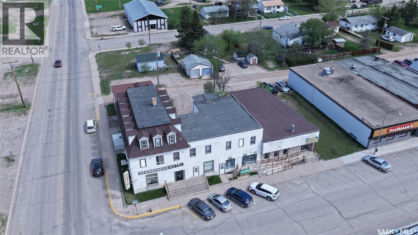 102 Churchill Street, Hudson Bay, Saskatchewan  S0E 0Y0 - Photo 2 - SK050246