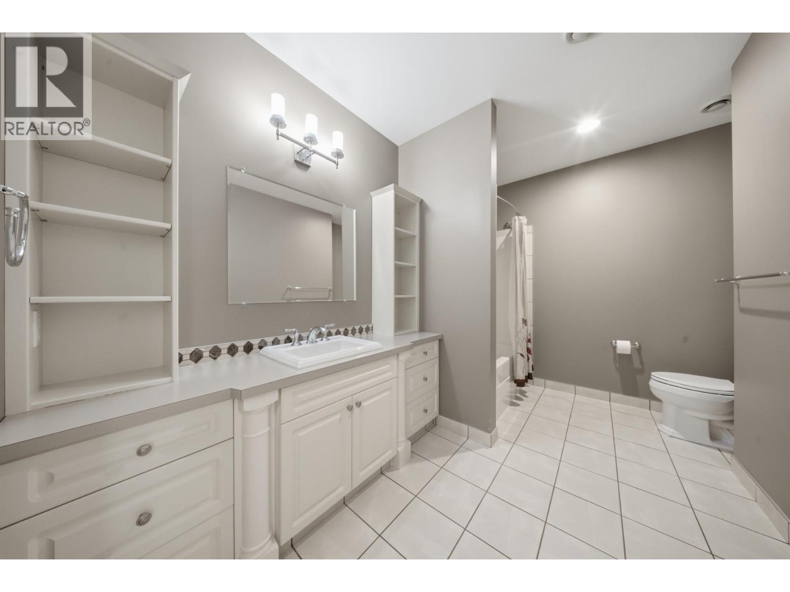 13109 Sunnyside Drive, Charlie Lake, British Columbia  V0C 1H0 - Photo 25 - R3177073