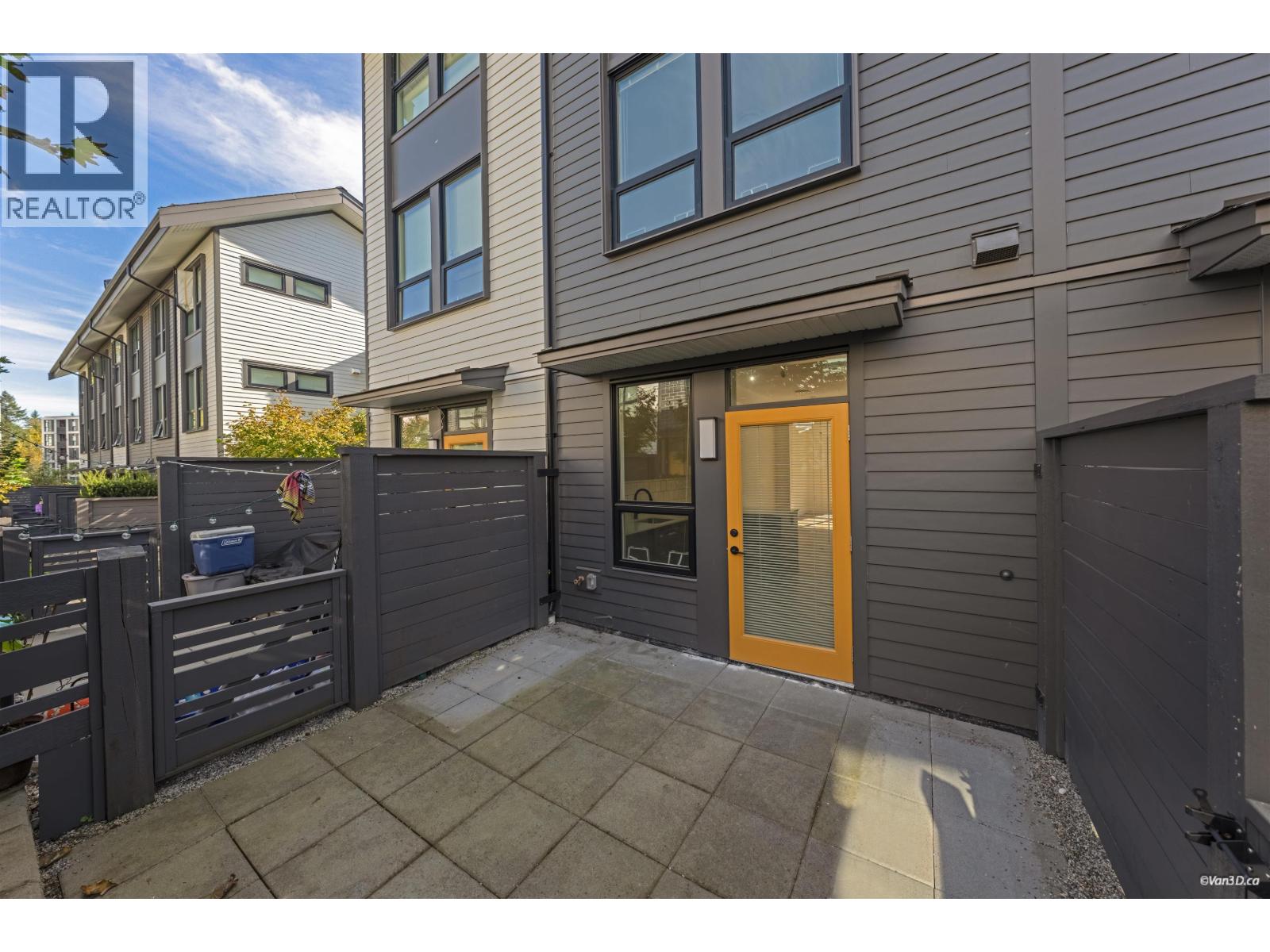 2 9739 University Crescent, Burnaby, British Columbia V5A 0E8 - Photo 11 - R3174625