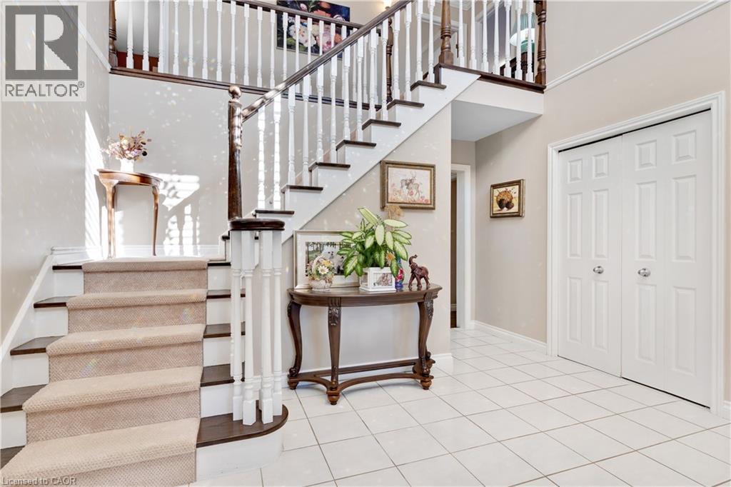 548 Sandbrooke Court, Waterloo, Ontario  N2T 2H4 - Photo 10 - 40871828
