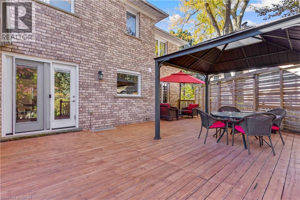 548 Sandbrooke Court, Waterloo, Ontario  N2T 2H4 - Photo 47 - 40871828