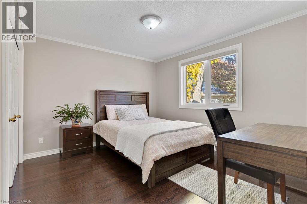 548 Sandbrooke Court, Waterloo, Ontario  N2T 2H4 - Photo 35 - 40871828