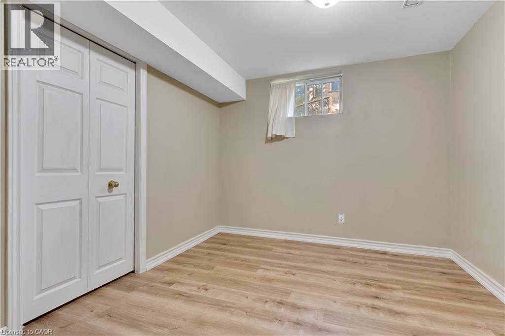 548 Sandbrooke Court, Waterloo, Ontario  N2T 2H4 - Photo 42 - 40871828