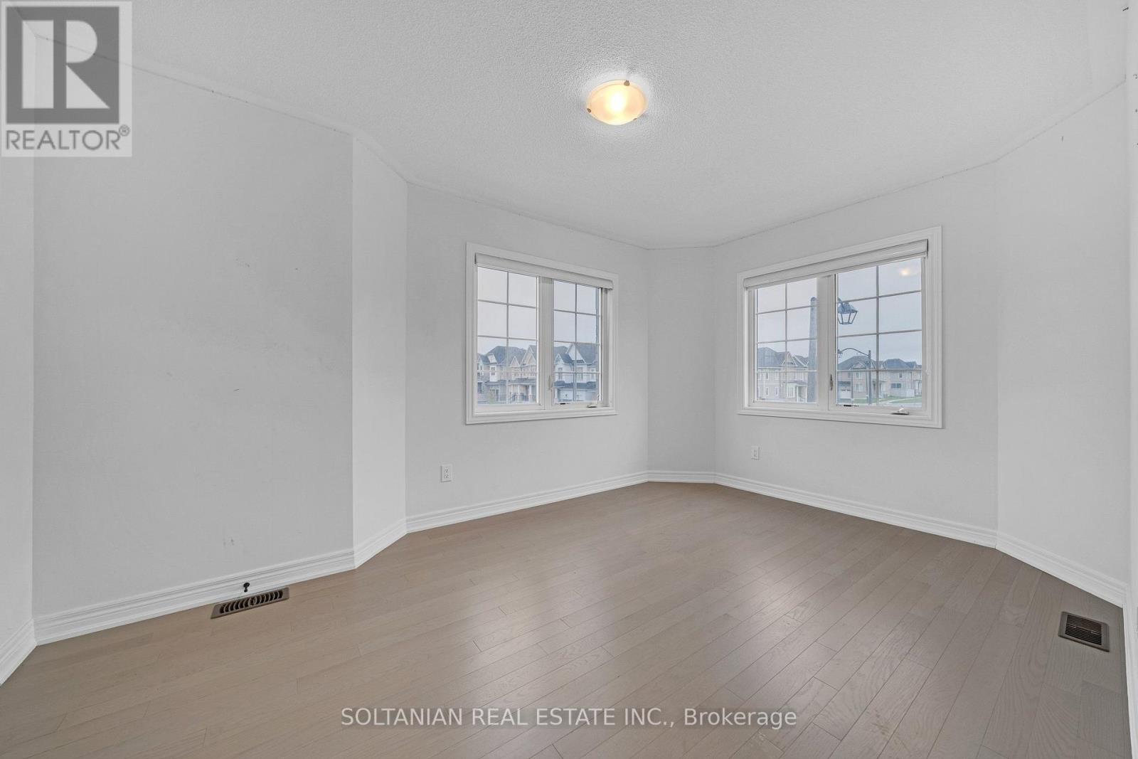 75 Bud Leggett Crescent, Georgina (Keswick South), Ontario  L4P 0B7 - Photo 33 - N14102844