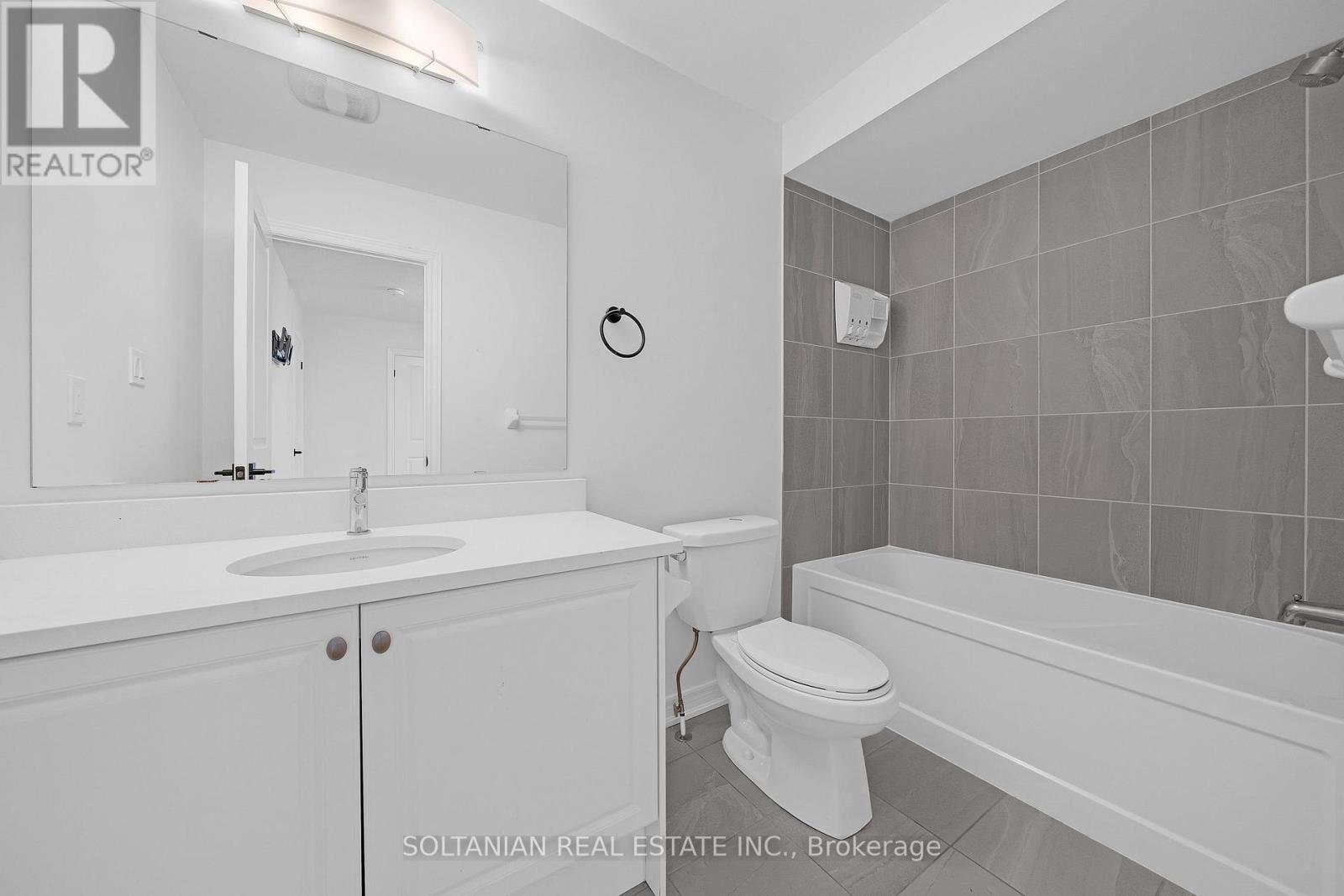 75 Bud Leggett Crescent, Georgina (Keswick South), Ontario  L4P 0B7 - Photo 37 - N14102844