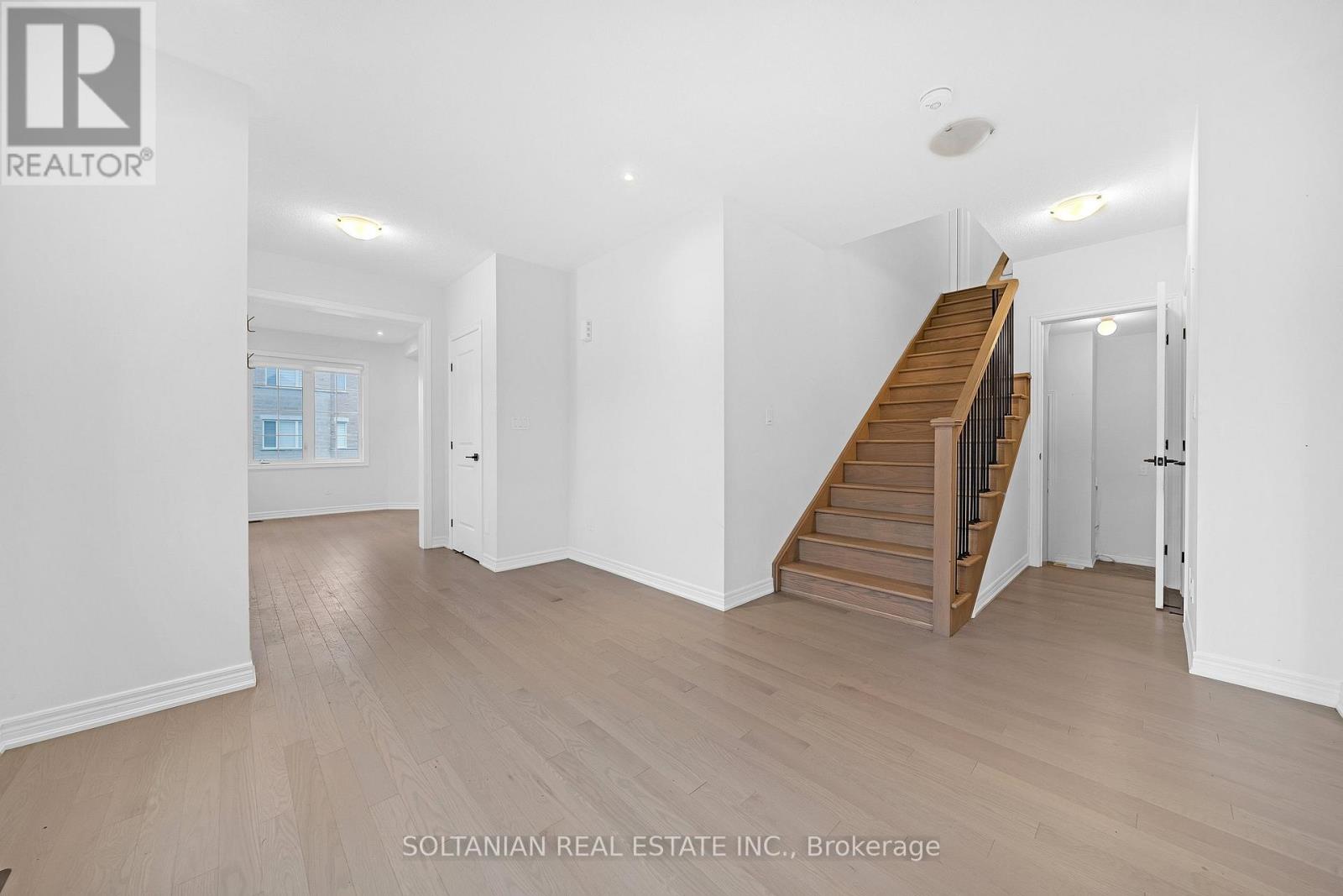 75 Bud Leggett Crescent, Georgina (Keswick South), Ontario  L4P 0B7 - Photo 7 - N14102844