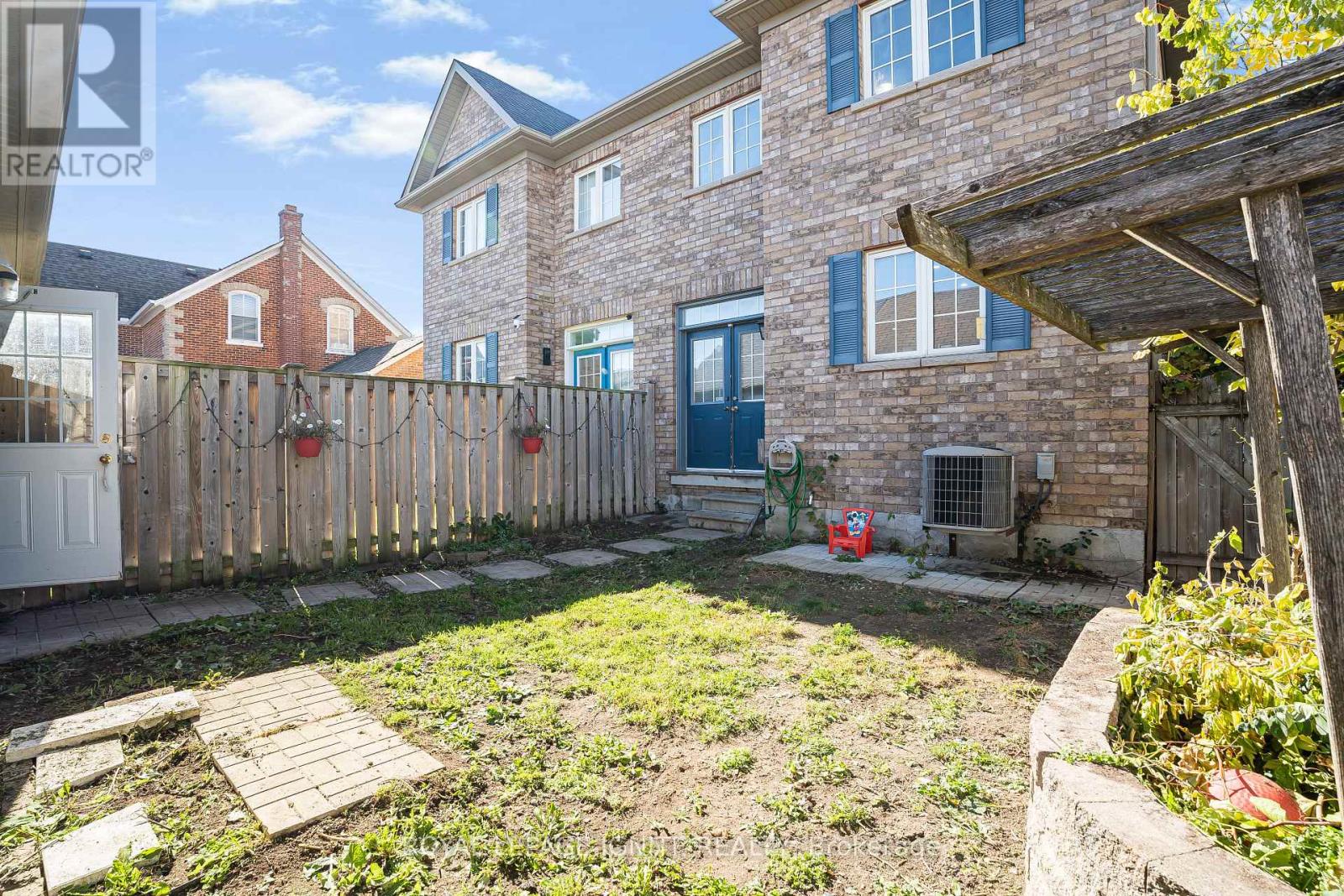 34 Pike Lane, Markham, Ontario  L6B 1G3 - Photo 37 - N14102990