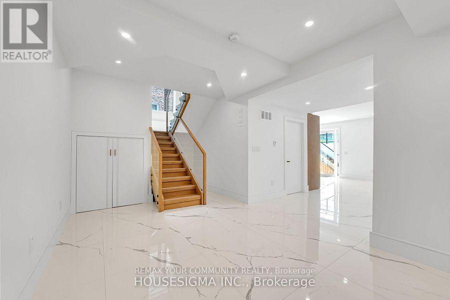 357 Glen Park Avenue, Toronto, Ontario  M6B 2E6 - Photo 35 - W14102804