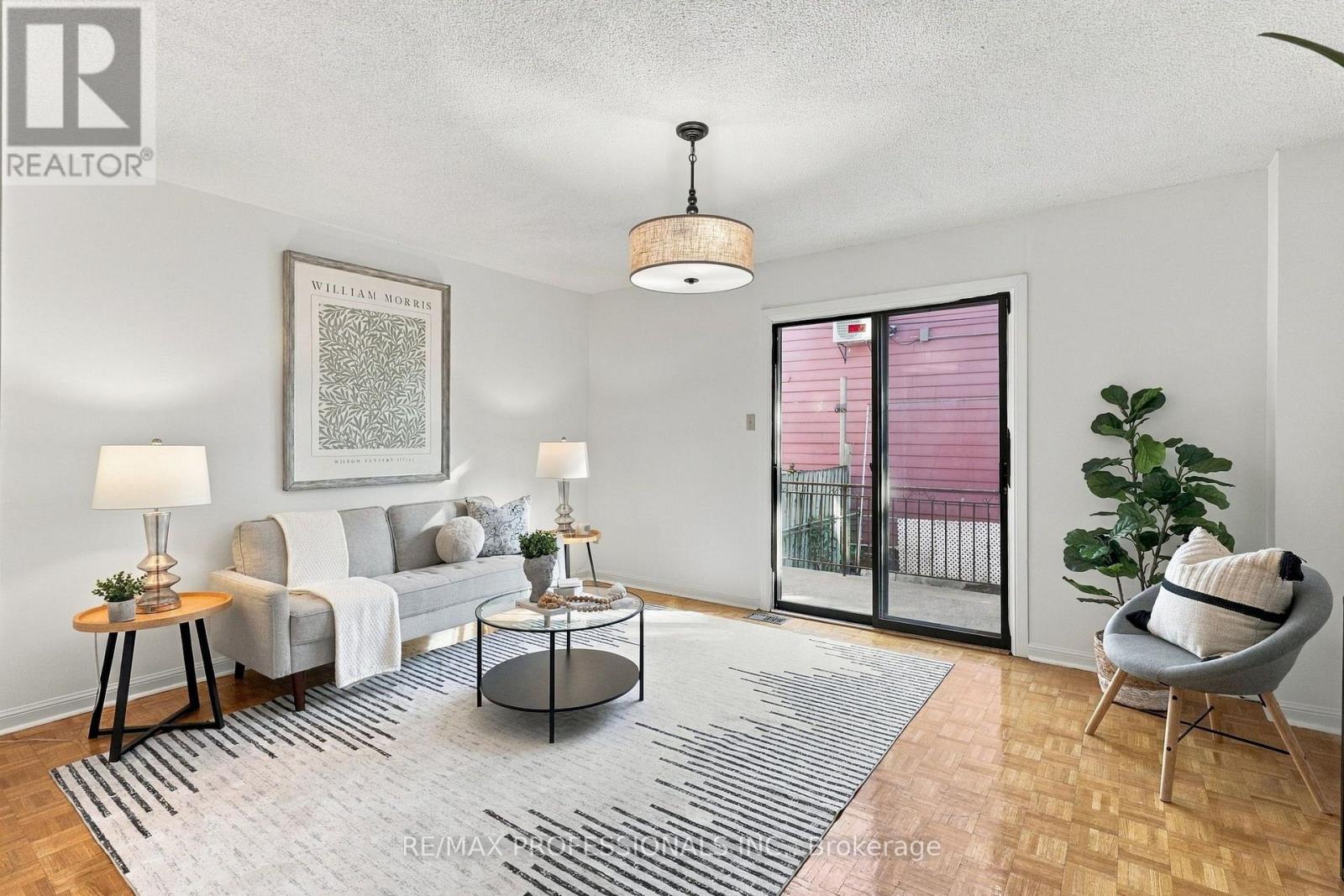 289 F Bartlett Avenue, Toronto, Ontario M6H 3G3 - Photo 14 - W14102874