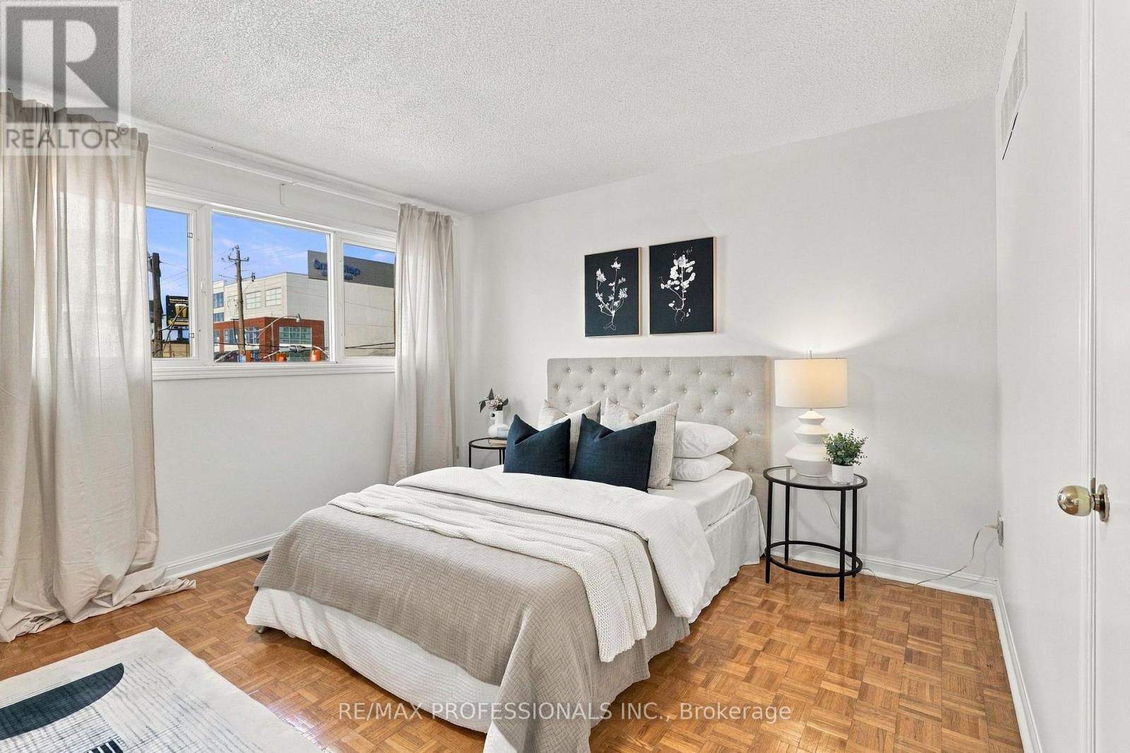 289 F Bartlett Avenue, Toronto, Ontario M6H 3G3 - Photo 20 - W14102874