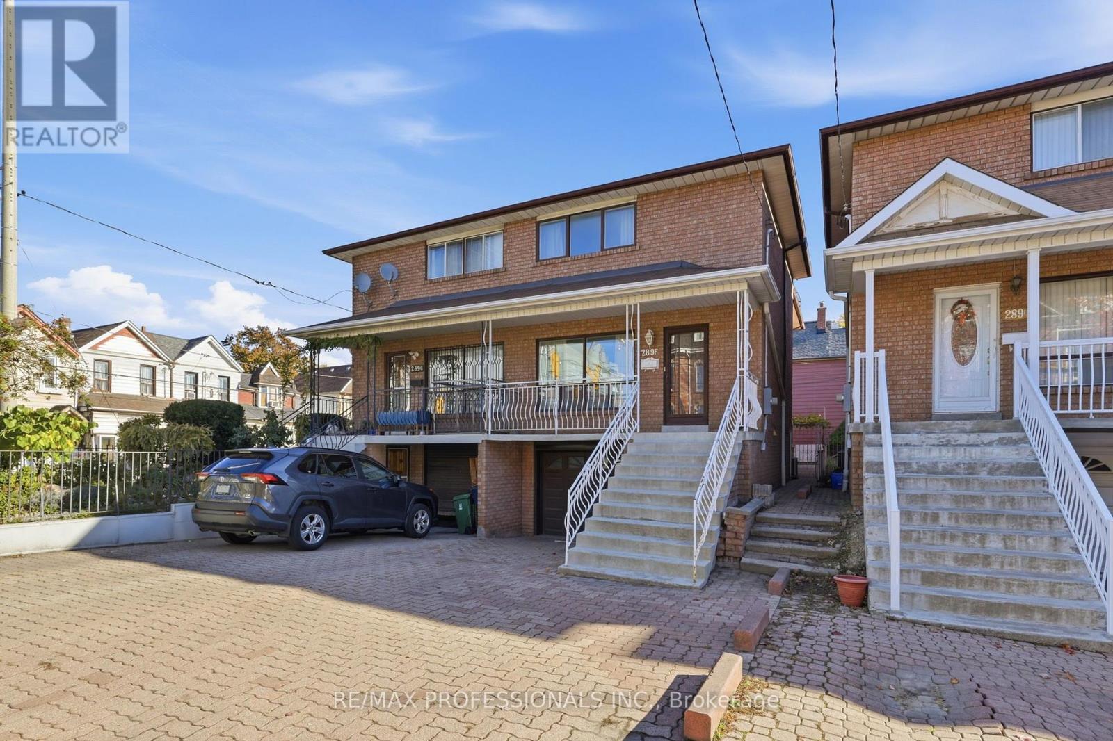289 F Bartlett Avenue, Toronto, Ontario M6H 3G3 - Photo 3 - W14102874