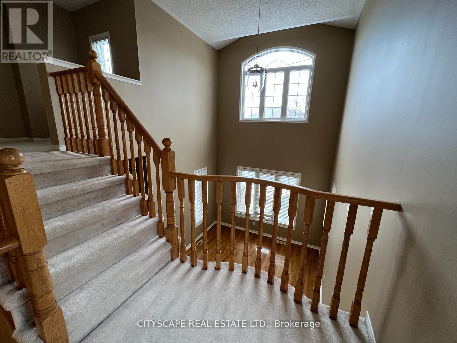 5436 Blue Spruce Avenue, Burlington, Ontario  L7L 7C4 - Photo 16 - W14102896