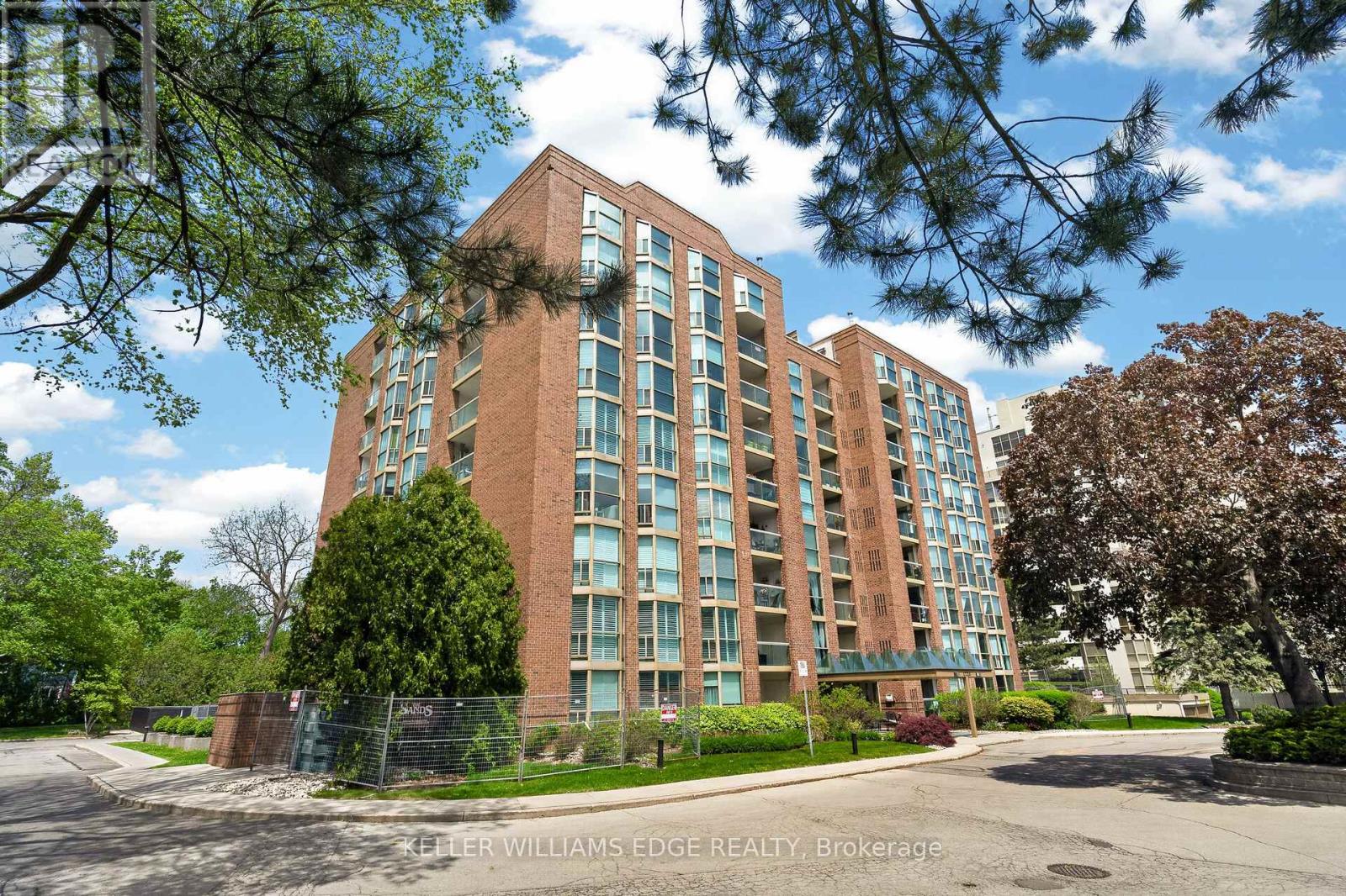 510 - 1225 North Shore Boulevard E, Burlington, Ontario  L7S 1Z6 - Photo 1 - W14102980