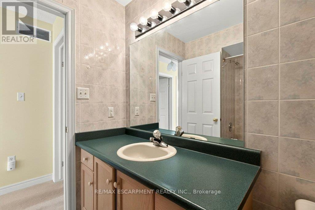 13 Chianti Crescent, Hamilton, Ontario  L8E 5W1 - Photo 22 - X14102918