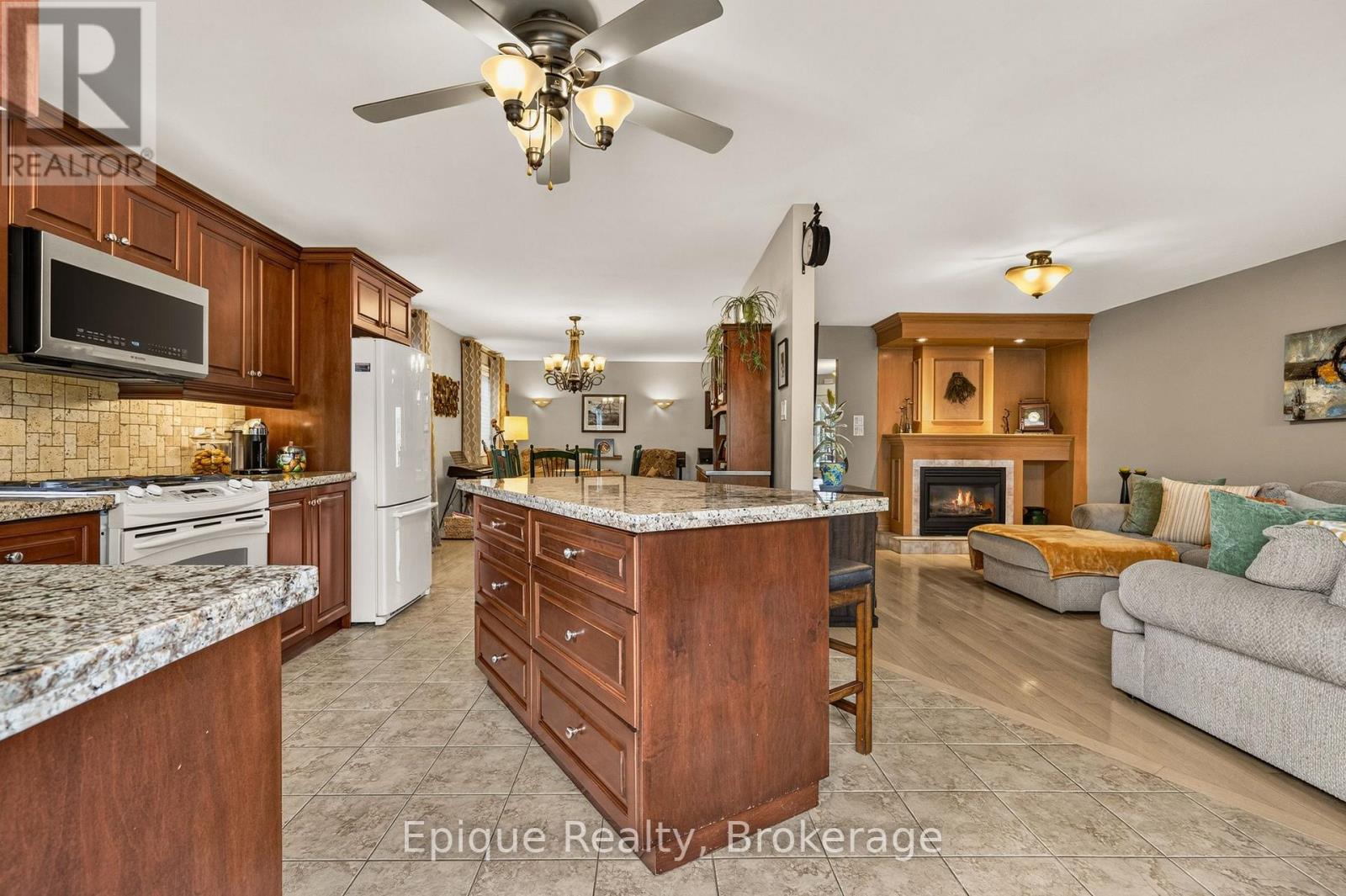 184 Locheed Drive, Hamilton, Ontario  L8T 5A5 - Photo 11 - X14102962