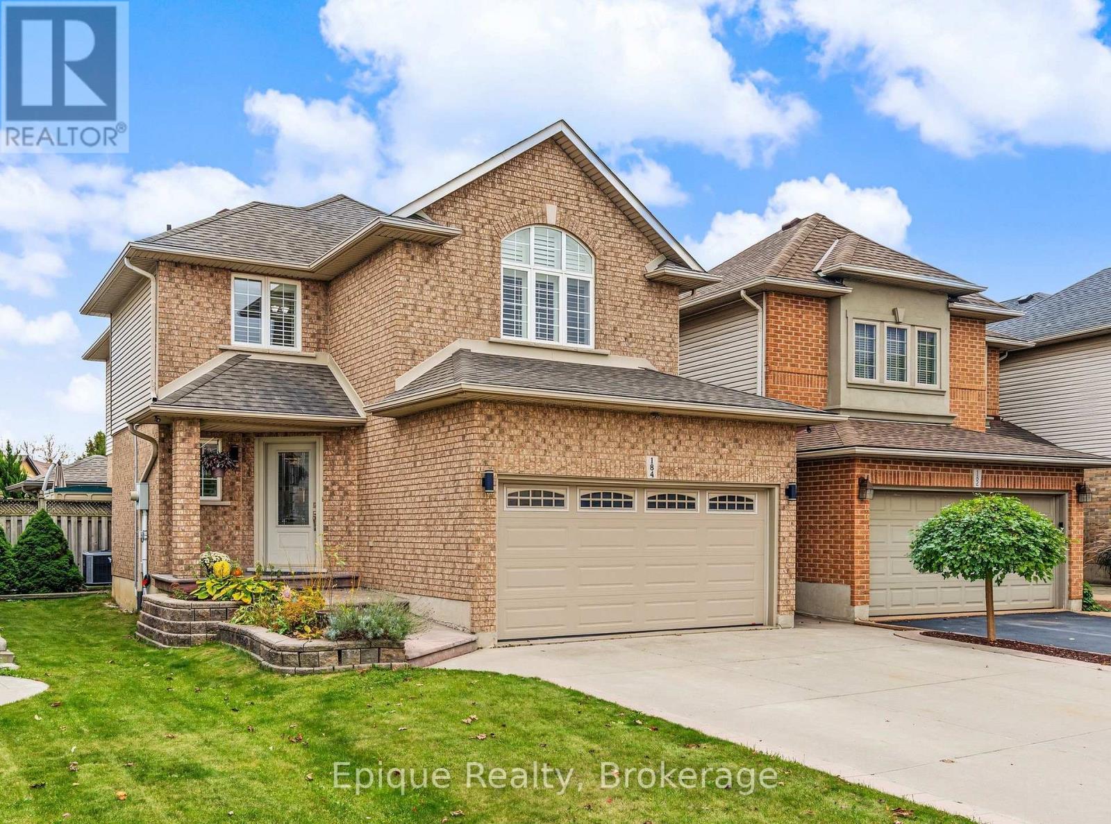 184 Locheed Drive, Hamilton, Ontario  L8T 5A5 - Photo 2 - X14102962