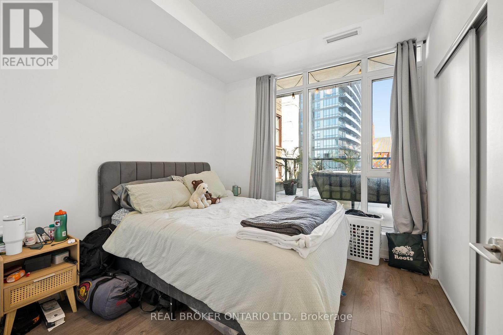 227 - 55 Duke Street, Kitchener, Ontario  N2H 0C9 - Photo 8 - X14103018