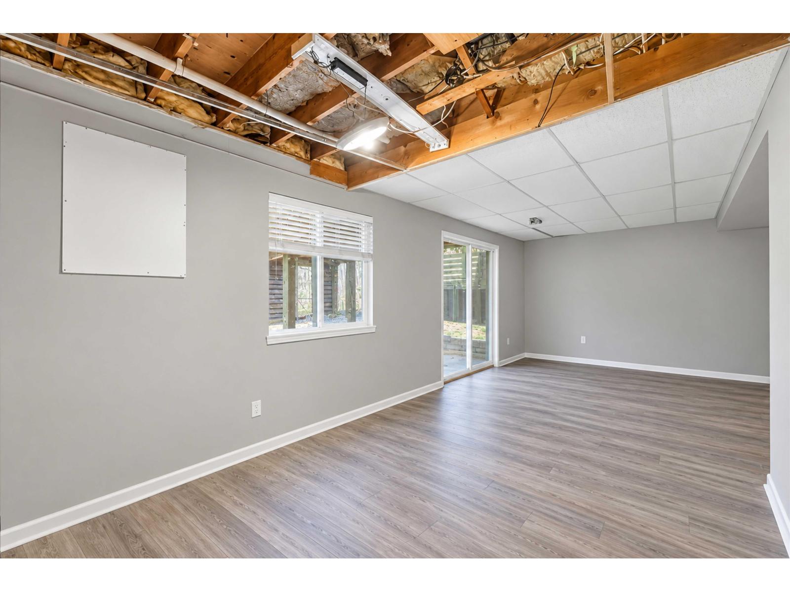 3743 Nanaimo Crescent, Abbotsford, British Columbia V2T 4Z7 - Photo 10 - R3175065
