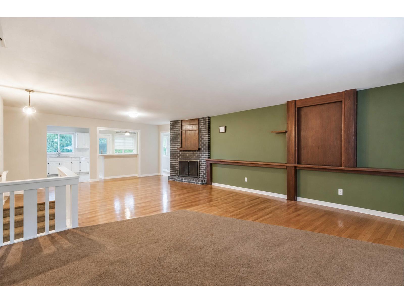 3743 Nanaimo Crescent, Abbotsford, British Columbia V2T 4Z7 - Photo 7 - R3175065