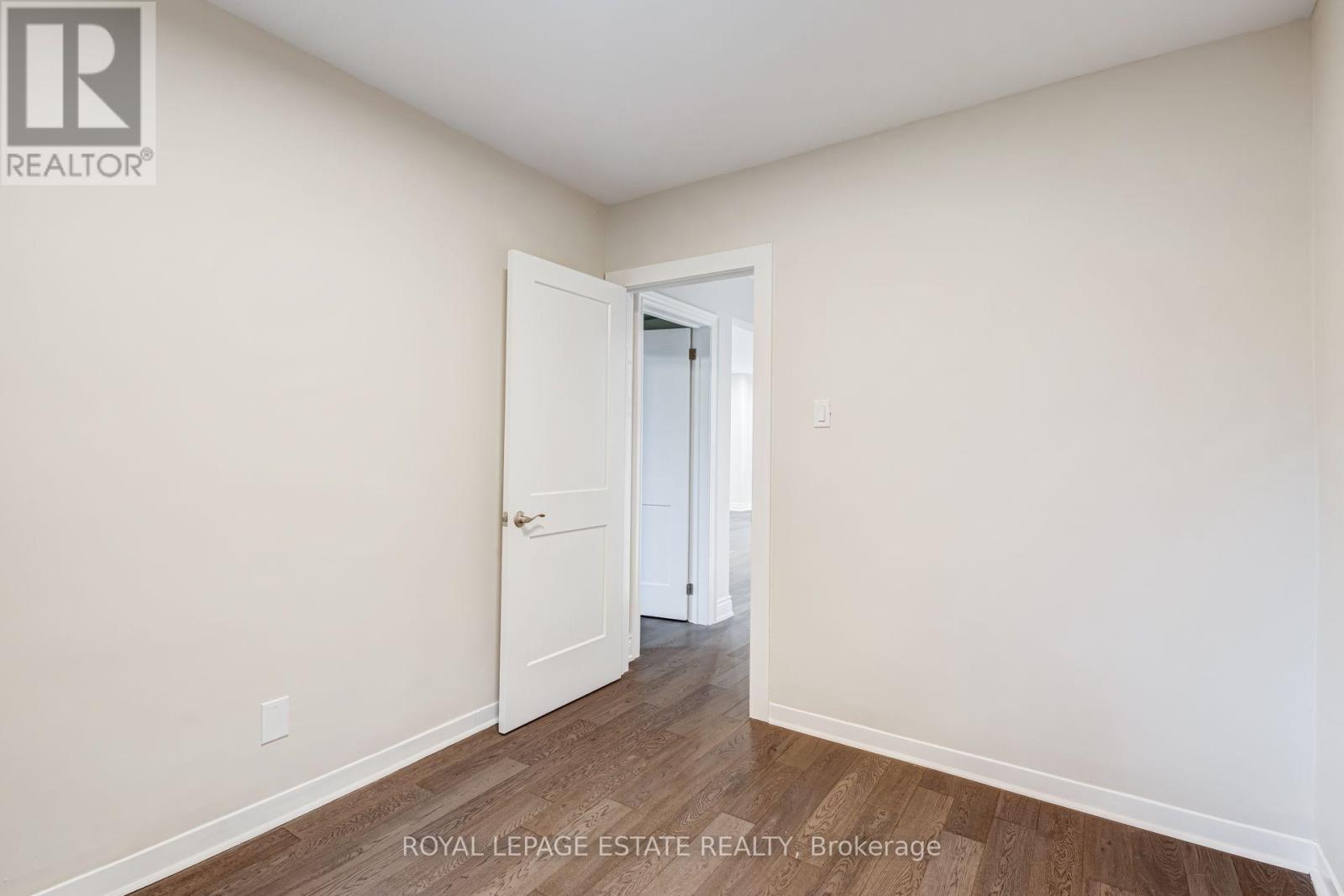 12 Norlong Boulevard, Toronto, Ontario  M4C 3W6 - Photo 15 - E14102102