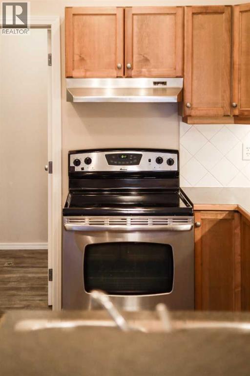 4, 125 Silkstone Road W