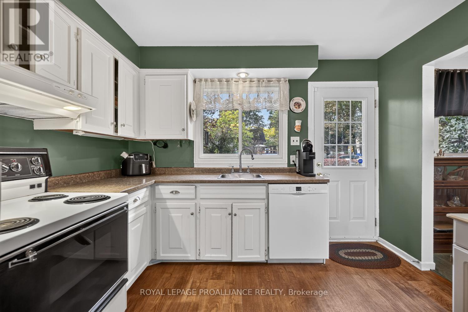 1319 Alwington Street, Brockville, Ontario  K6V 6A5 - Photo 13 - X14103096