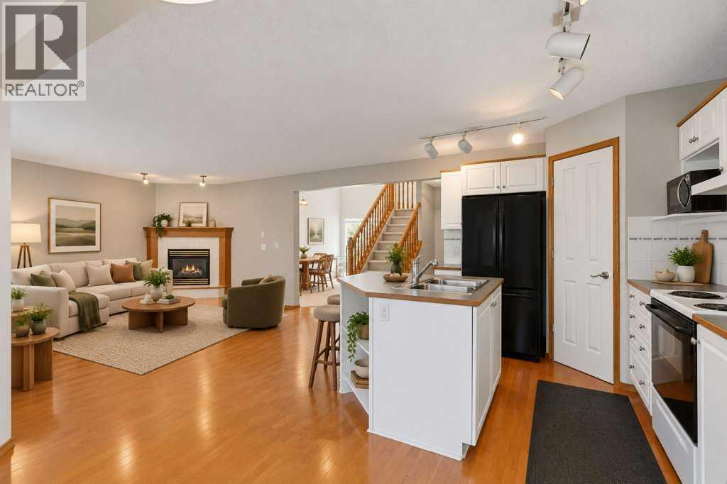 128 Douglas Ridge Close SE, Calgary, Alberta  T2Z 2M3 - Photo 13 - A2352977