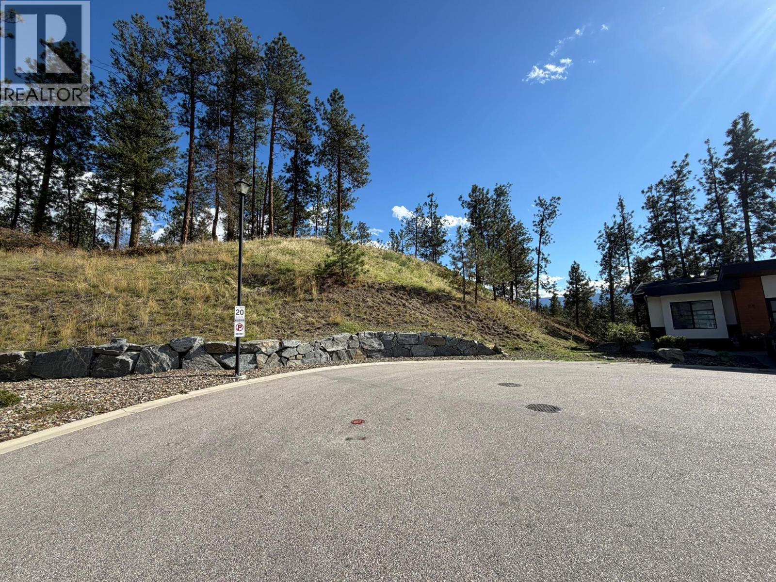 5440 Silver Star Road, Vernon, British Columbia  V1B 3K4 - Photo 40 - 10402078