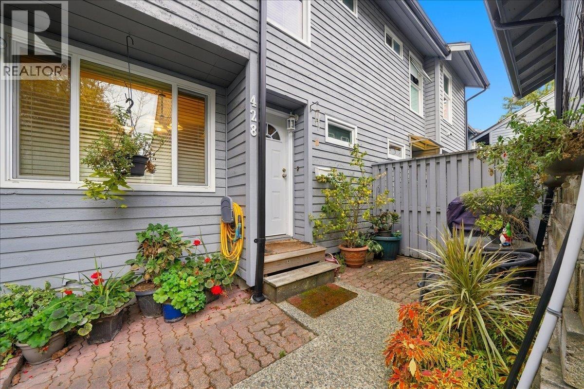 428 Lehman Place, Port Moody, British Columbia  V3H 3Z6 - Photo 4 - R3177405