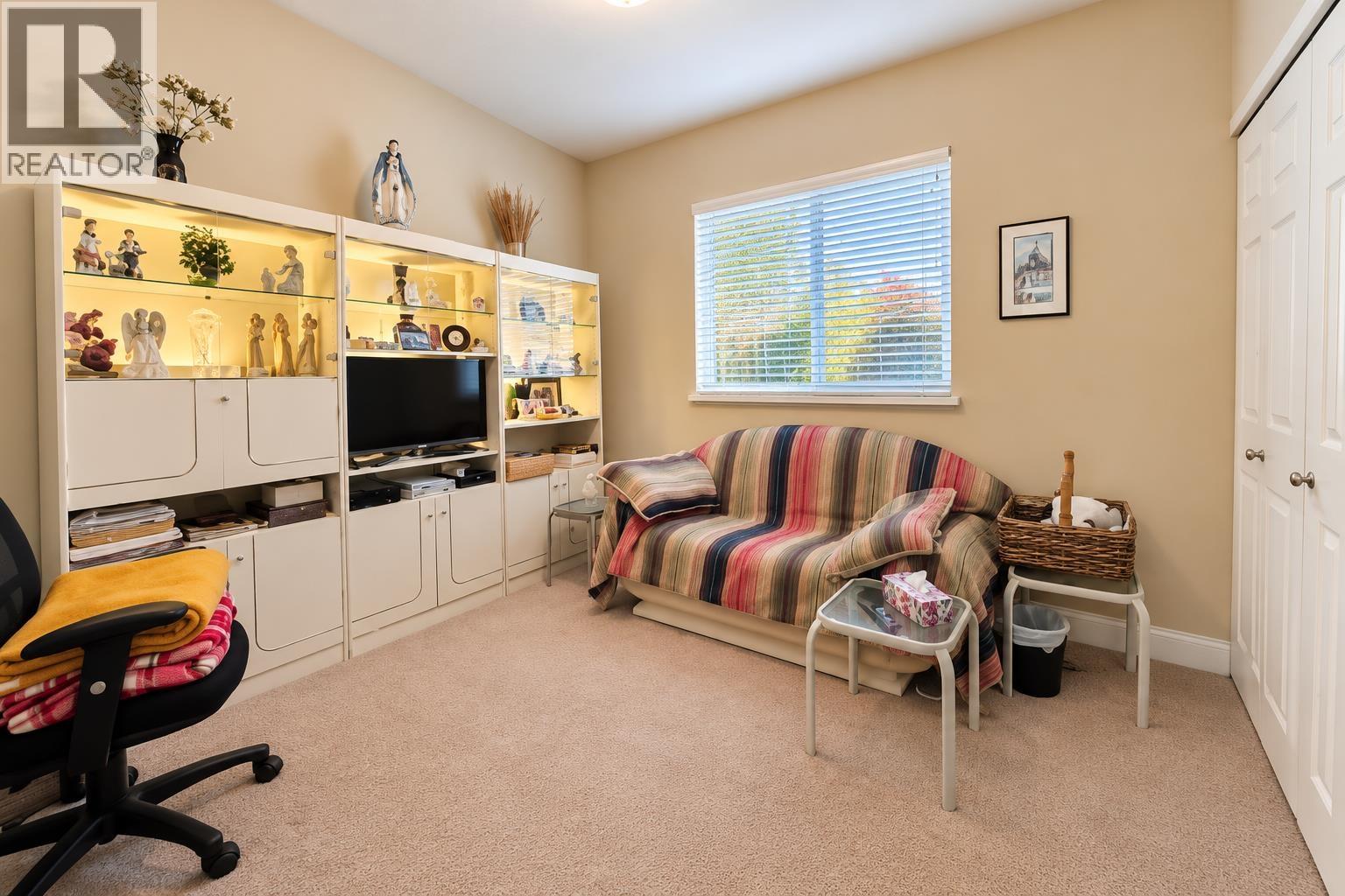 6202 Sitka Road, Sechelt, British Columbia  V0N 3A3 - Photo 12 - R3177408